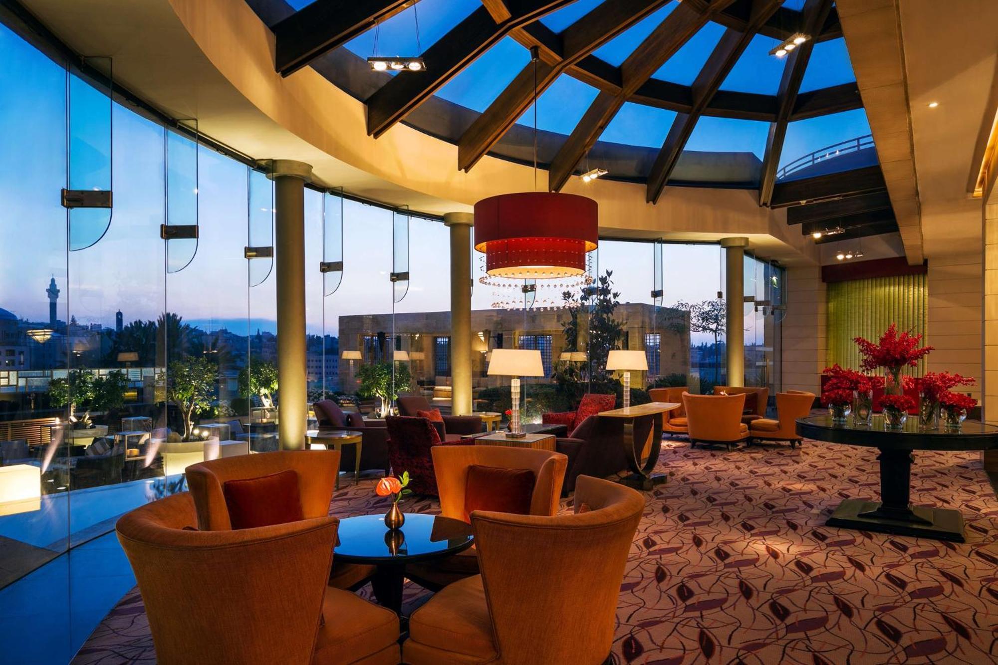 Grand Hyatt Amman Hotel Kültér fotó The Club Lounge at the Westin Palace, Madrid
